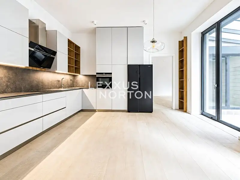 Pronájem, Byt, 2+kk, 82 m²